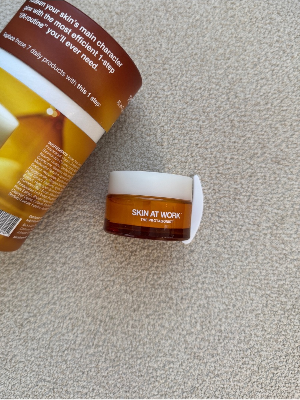 Skin at Work The Protagonist All in one Serumoisturizer for Face, Neck & Eyes